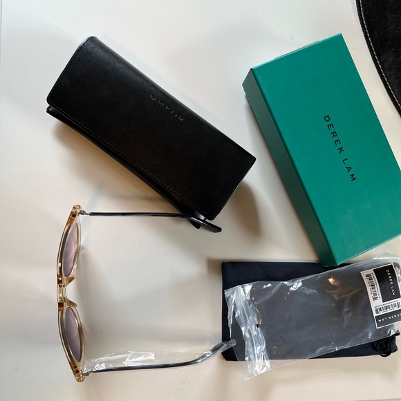 New Derek Lam Kim Sunglasses Nude Crystal Defect to case main image 7